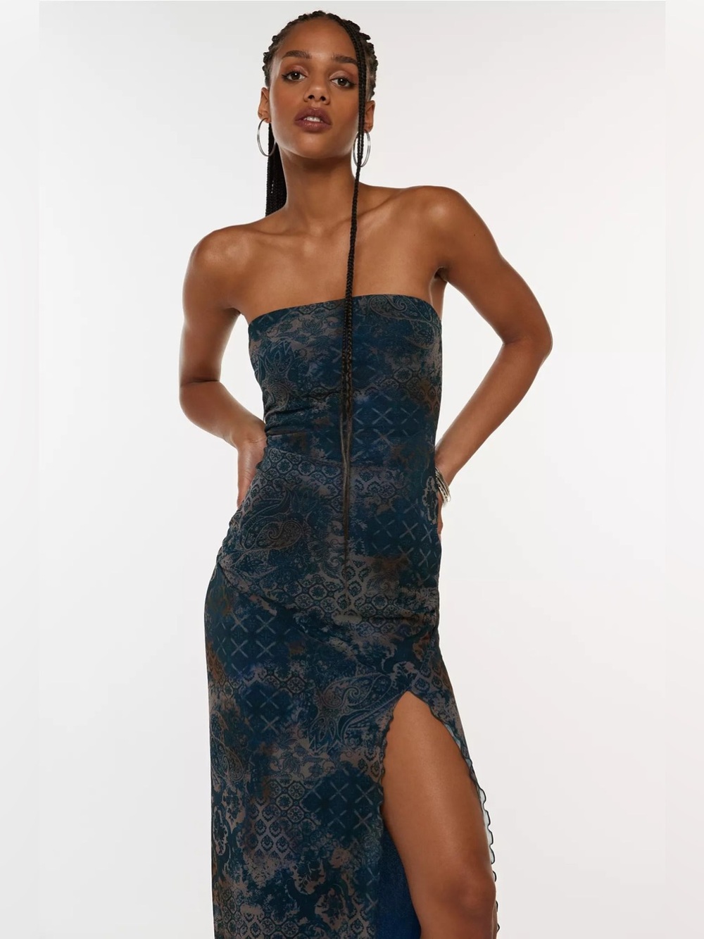 UO Blue Paisley Strapless Dress with Side Slit